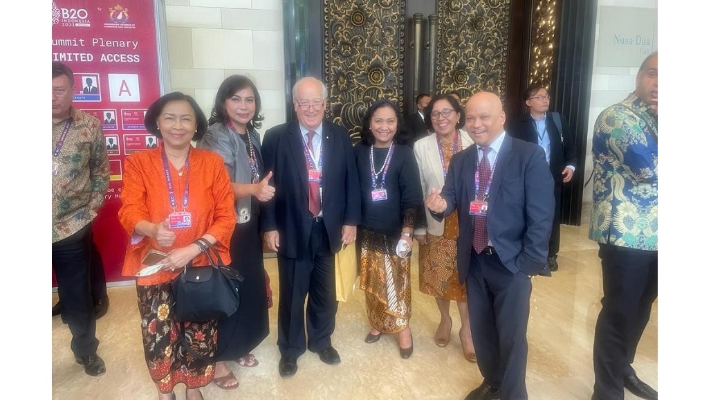 Vice President McMullin Represents CACCI at the B20 Summit Indonesia