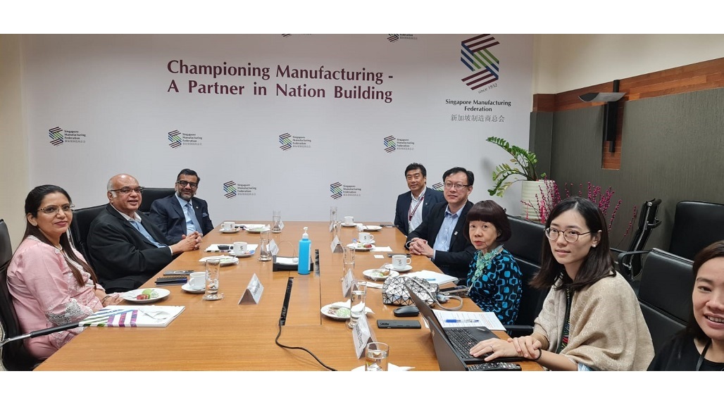 CACCI Immediate Past President Modi calls on Singapore Manufacturers Federation