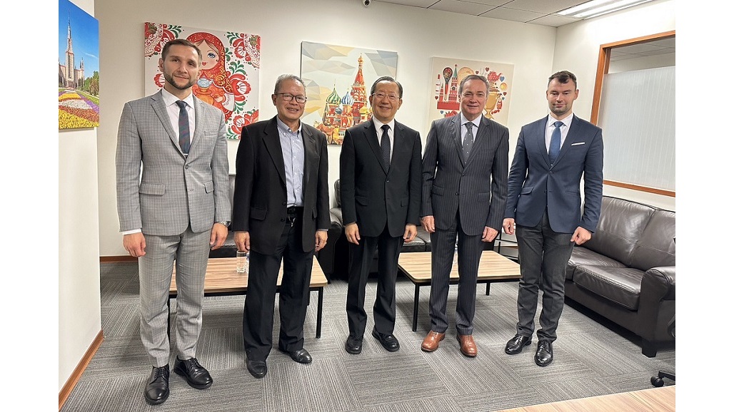 CACCI Director-General Calls on Russia’s Representative in Taipei