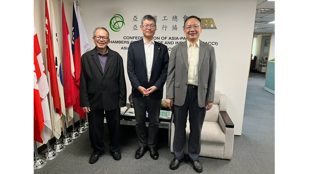 Mr. Yasuyuki Yamamoto from JCCI & TCCI visits CACCI Secretariat